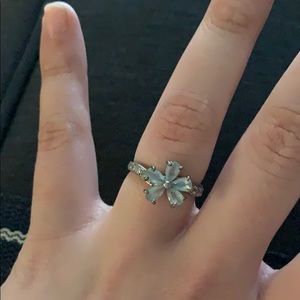 Aquamarine flower ring